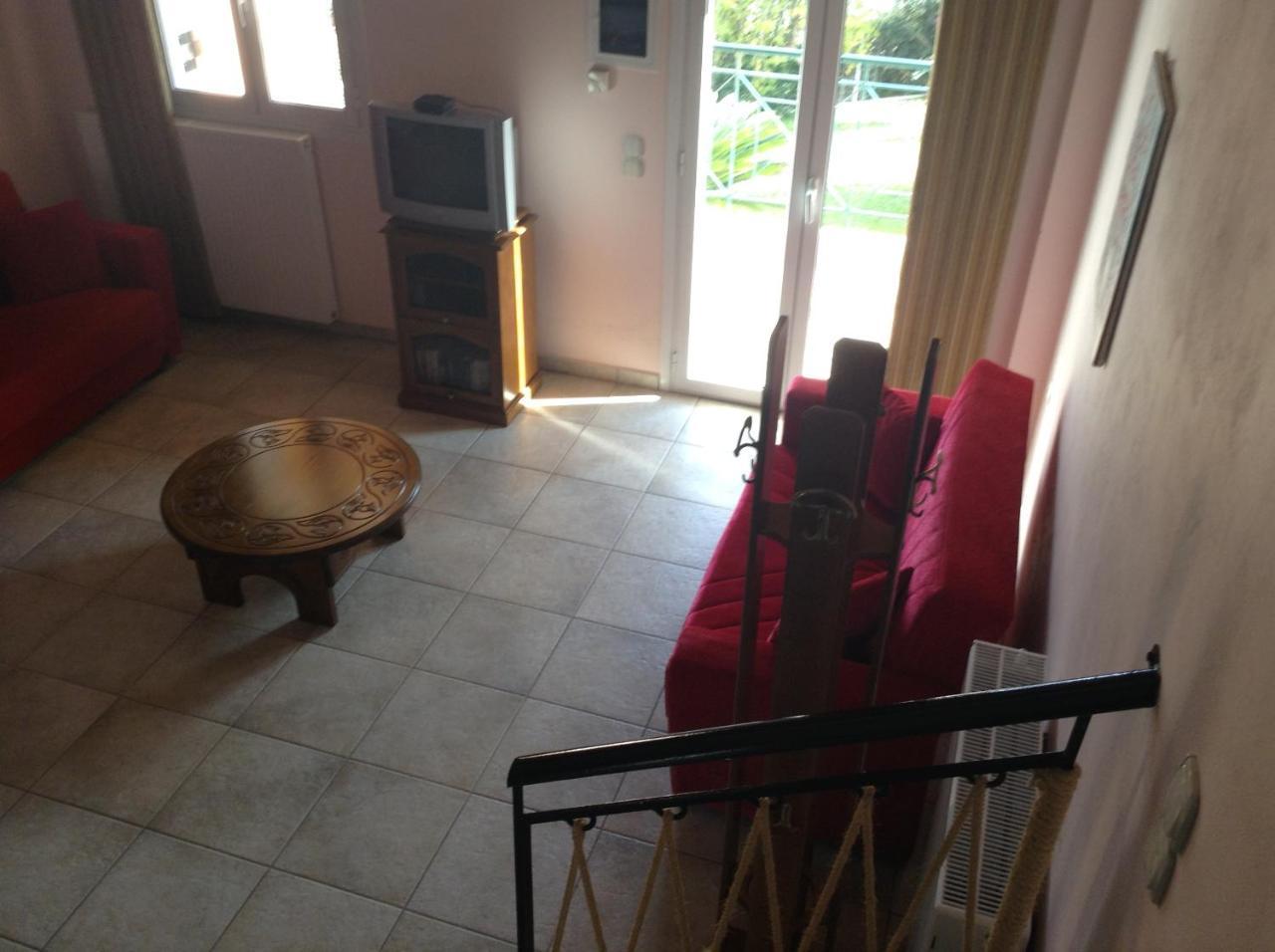 Appartement Dogis Retreat à Agia Efimia Extérieur photo